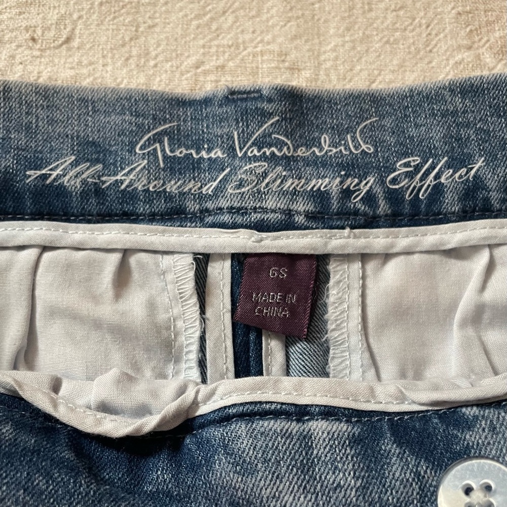 VINTAGE Gloria Vanderbilt Pleated Jeans - Picture 6 of 6